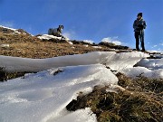 Dai Piani al Monte Avaro neve, sole, ventooo ! 4febb23 - FOTOGALLERY